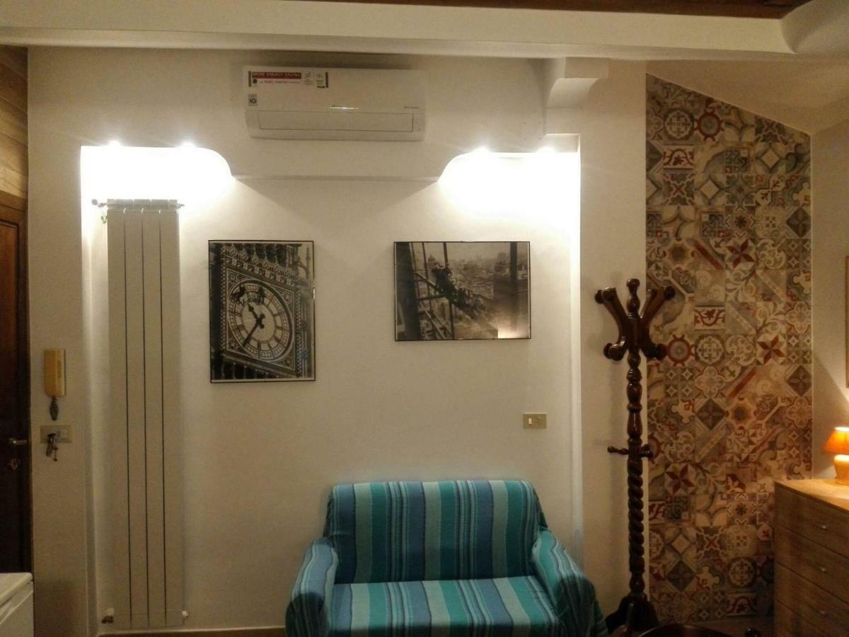 Villa Marysa Studio Apartment 지아르디니낙소스 외부 사진