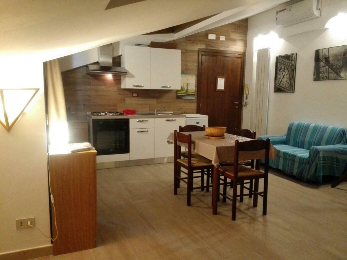 Villa Marysa Studio Apartment 지아르디니낙소스 외부 사진