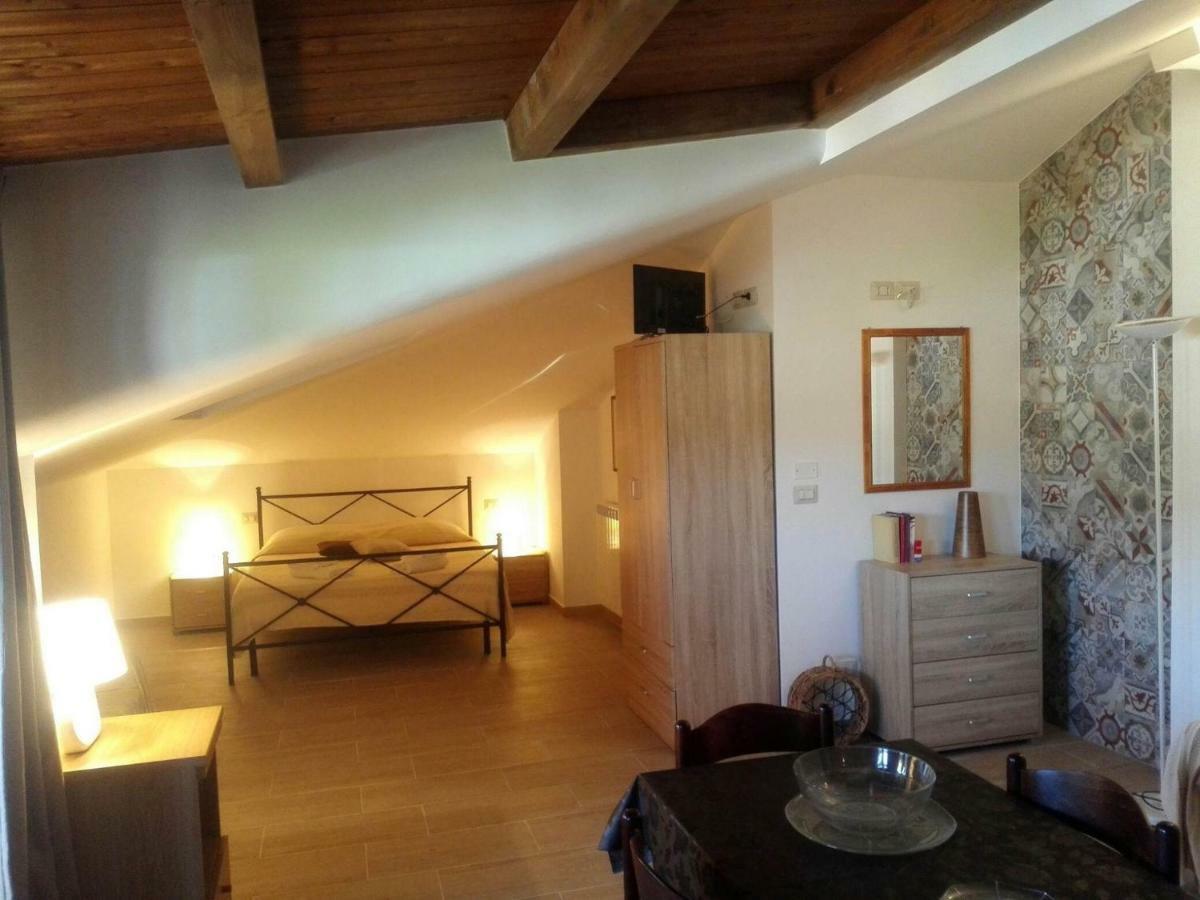 Villa Marysa Studio Apartment 지아르디니낙소스 외부 사진