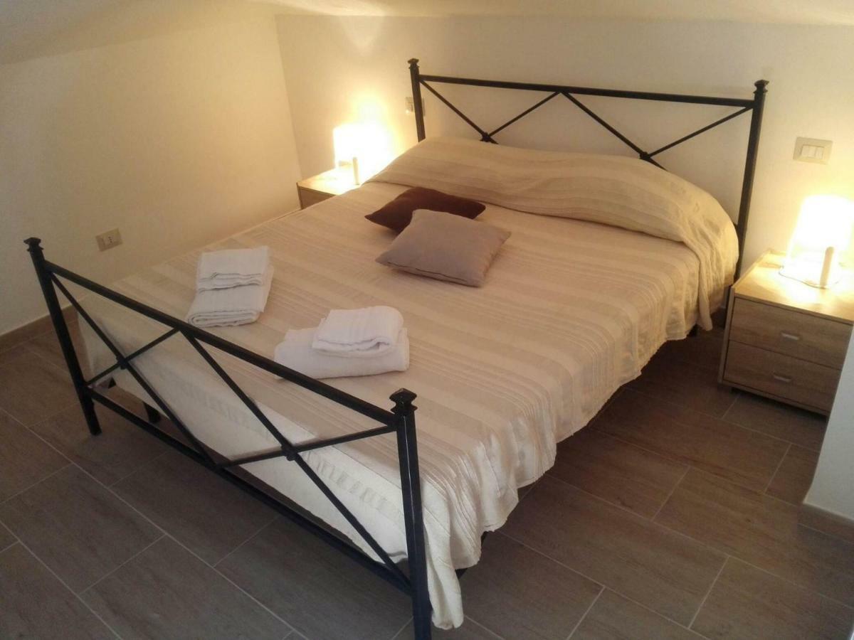 Villa Marysa Studio Apartment 지아르디니낙소스 외부 사진